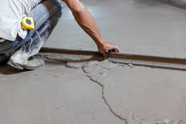 Best Concrete Pool Decks in Lake Catherine, IL